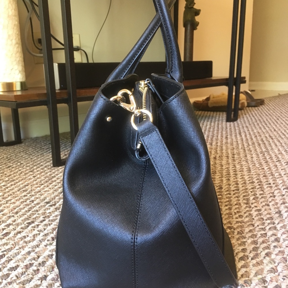 Kate Spade. Large black handbag. Used once. - Picture 2 of 4